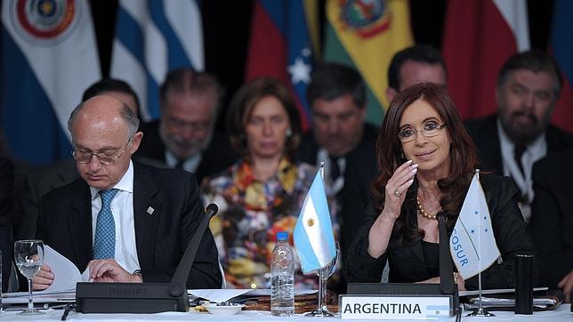 Mercosur suspende a Paraguay hasta que celebre nuevas elecciones