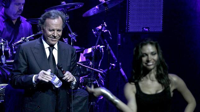 La vida siempre sigue igual para Julio Iglesias