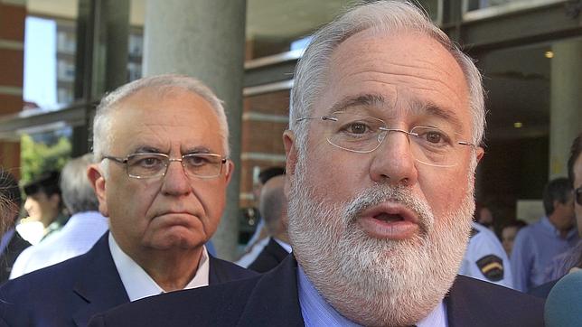 Arias Cañete, sobre Bankia: «Llamar como imputado a todo el mundo es complejo»