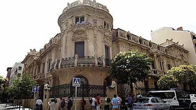 El creador de Creative Commons pide el fin de sociedades como la SGAE