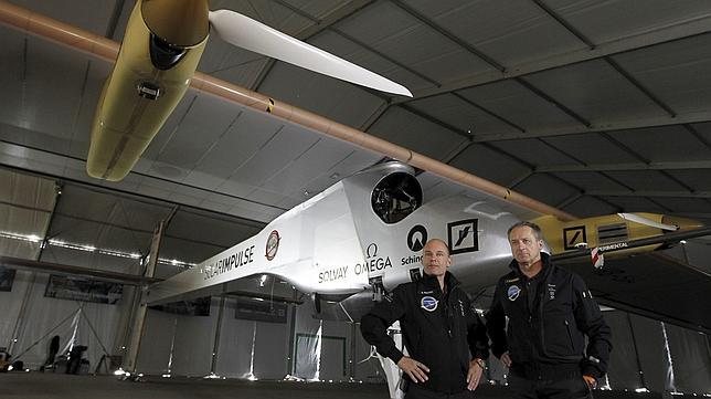 «El Solar Impulse ha reconciliado el mundo económico con el ecológico»