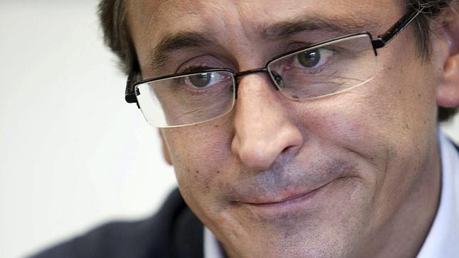 El PP llama a declarar en el Congreso a todos los responsables de la quiebra de la banca