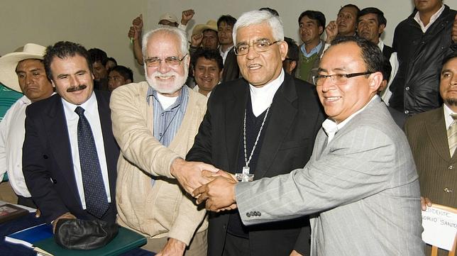 Nuevas protestas en Perú contra un proyecto minero pese al comienzo del diálogo