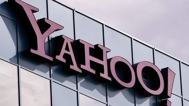 Yahoo confirma el robo de 400.000 cuentas de correo y claves