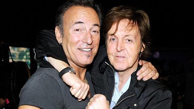 El dueto entre Springsteen y McCartney, interrumpido por exceder el tiempo fijado