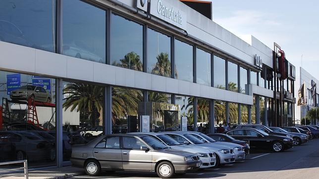 La subida del IVA acentúa la crisis de la automoción