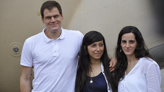 Los cooperantes liberados vuelan hacia España