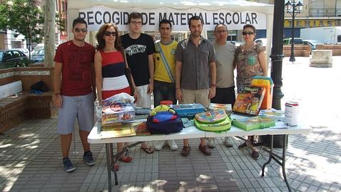 El PSOE recoge material escolar para los niños más desfavorecidos