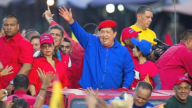 Chávez se da un baño de masas en su 58 cumpleaños