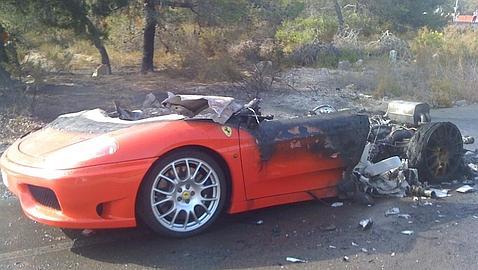 Éver Banega sale ileso del incendio de su Ferrari