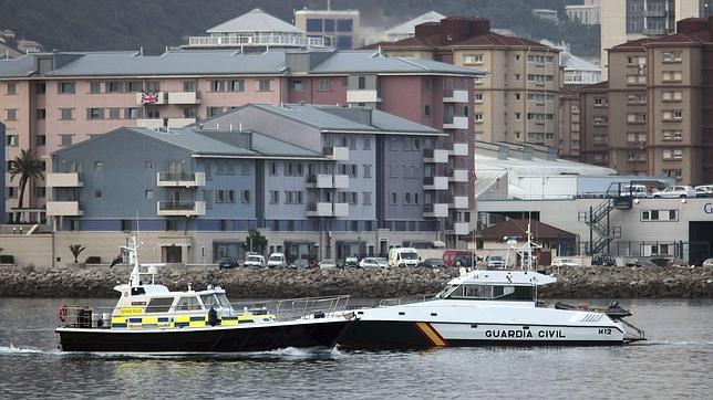 Última oportunidad para solucionar la crisis entre pescadores y Gibraltar
