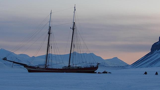 Dormir en el Ártico o sobrevolar Myanmar en globo: vacaciones de lujo al alcance de muy pocos