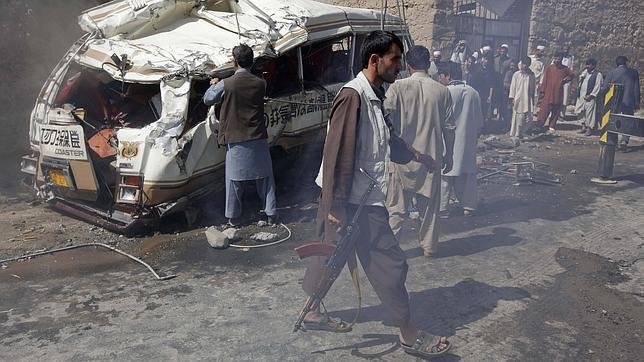 Seis civiles mueren de media cada día en Afganistán a causa del conflicto armado