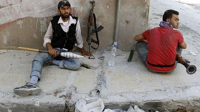 El conflicto sirio deja ya cerca de 150.000 refugiados en cuatro países vecinos