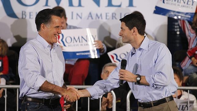 Romney y Ryan se presentan como «el equipo para el regreso de América»