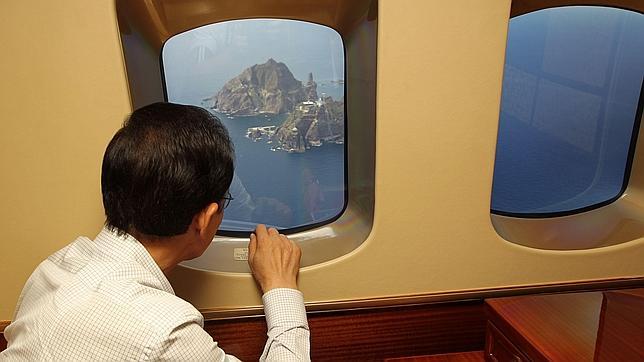 Travesía a nado de 200 kilómetros para reclamar unas islas en disputa