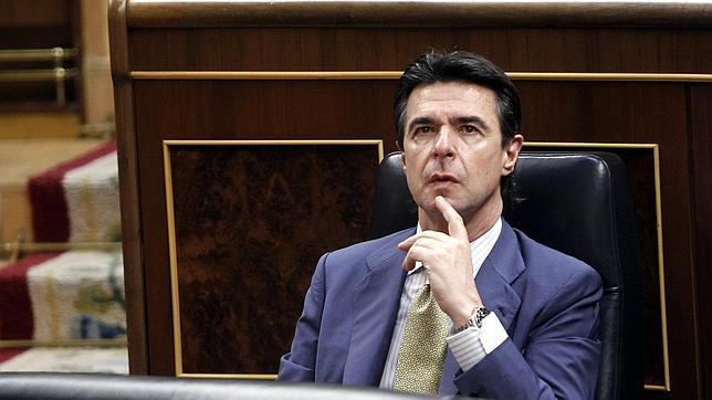 Soria: «Es mucho más importante tener hidroaviones que una televisión autonómica»