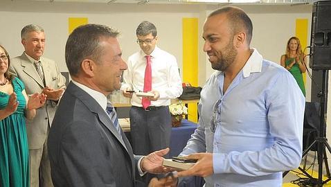 El parqué de viviendas vacías en Canarias no aparece ni en el Parlamento