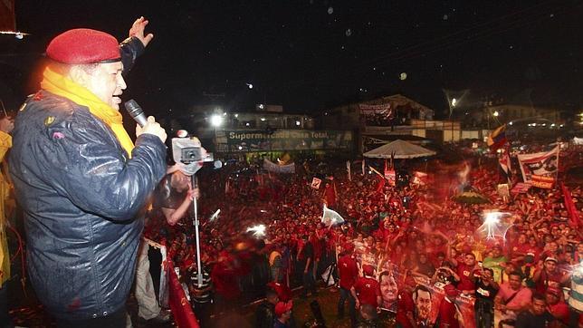 Chávez dice que le gustaría irse en 2019 pero hará lo que diga el pueblo