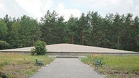 Un arqueólogo desentierra las atrocidades de un campo de concentración nazi apenas conocido