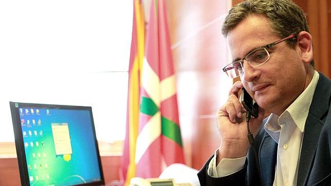Basagoiti no descarta pactar con el PNV para frenar un gobierno independentista
