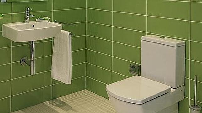 Un ministro taiwanés pide a los hombres que se sienten para orinar