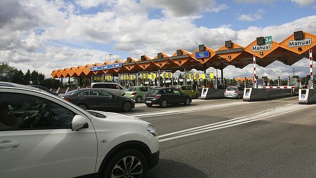 El tráfico de las autopistas cae más de un 8% y se sitúa en niveles de 1998