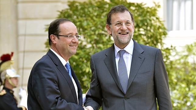 Rajoy y Hollande se reúnen hoy para analizar los problemas del euro