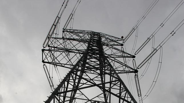 La CNE no encuentra manipulación en la subasta en que se fija el recibo de la luz