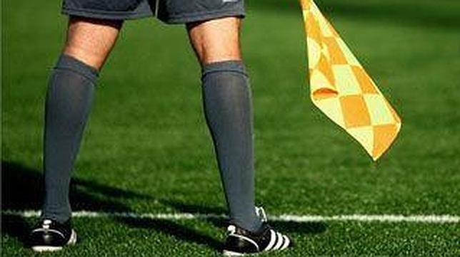 Jóvenes de Valdemoro «debutarán» como árbitros en la Federación Madrileña de Fútbol