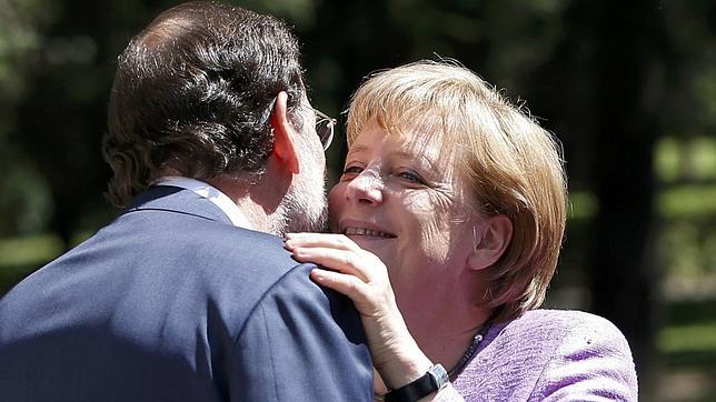El menú del almuerzo de Merkel y Rajoy: pastel de verduras, solomillo al cabrales y helado de chocolate y menta