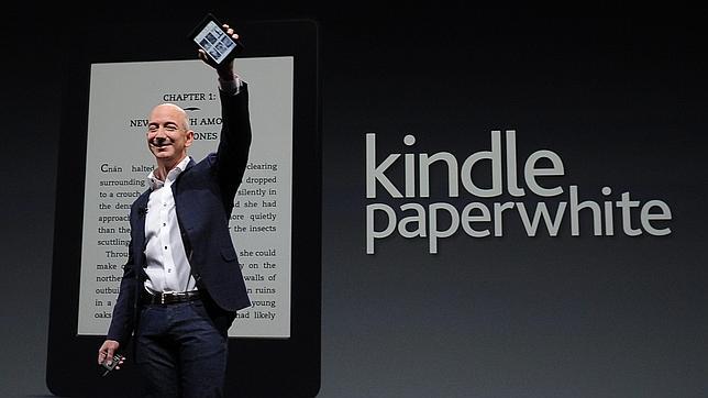 Amazon presentó su nuevo eReader «Paperwhite» y el Kindle Fire 2