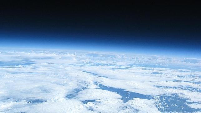 Un adolescente fotografía la estratosfera con un dispositivo casero de 250 euros