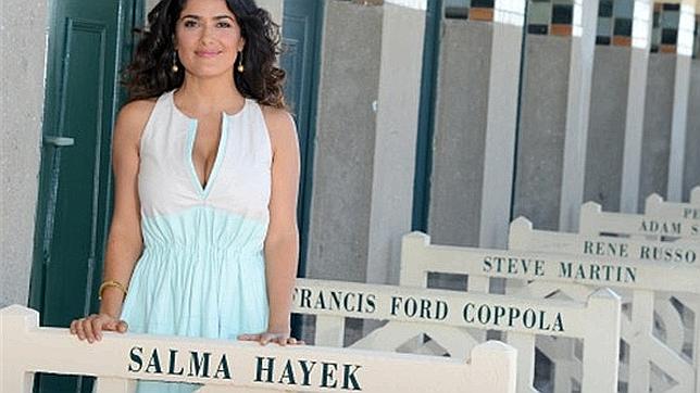 Salma Hayek: «Mi marido me quiere tal y como soy»