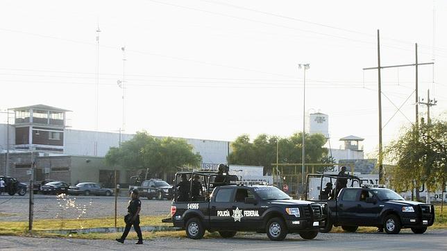 Al menos 132 presos se fugan de una cárcel mexicana