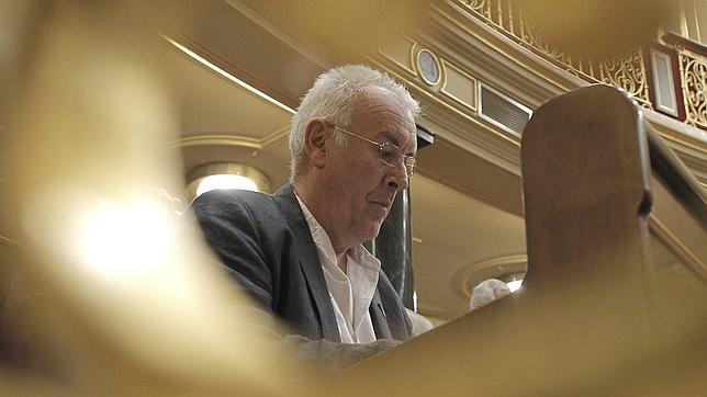 Cayo Lara: «CiU busca una mayoría absoluta con un discurso simplista»