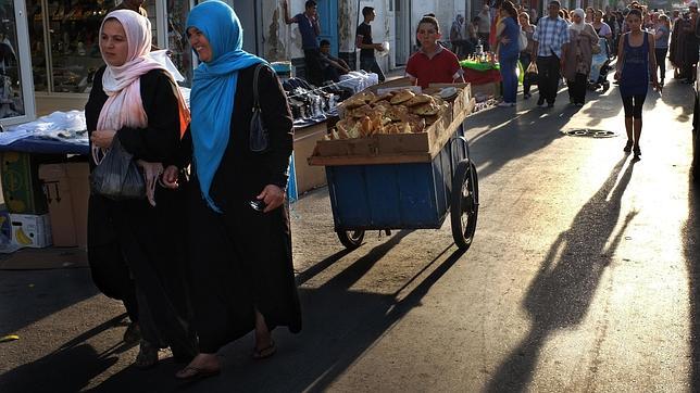 «Venga a comisaría que le hacemos un test de virginidad»
