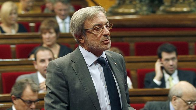 El PSC contempla una consulta sin el aval del Estado pero siempre «legal»