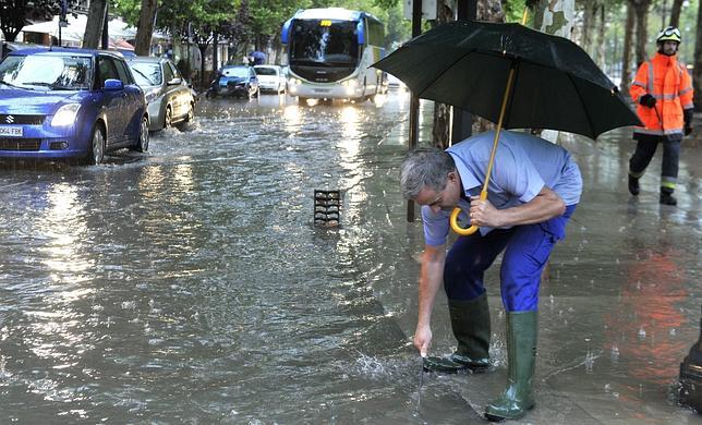 Por qué la meteorología es aún incapaz de predecir cuánto y dónde lloverá