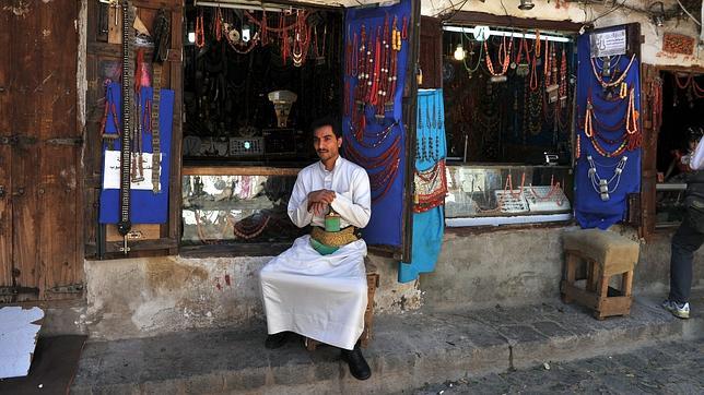 La mitad de los yemeníes se acuesta con hambre todas las noches por el conflicto y los precios