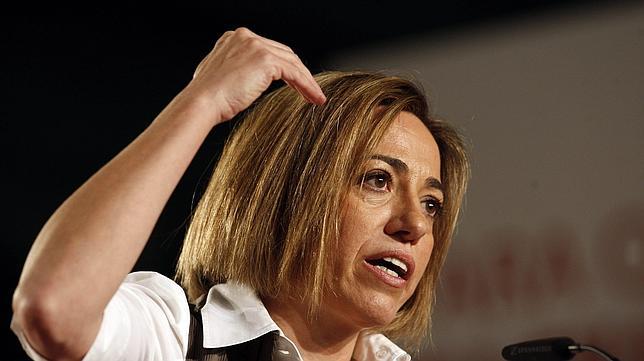 Chacón ve «agotado» el Estado autonómico y apuesta por el federalismo asimétrico