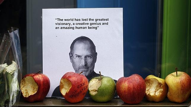 Steve Jobs: un año sin el corazón de la manzana