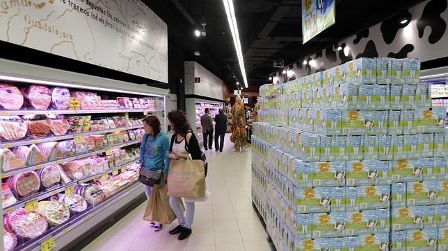 La marca blanca supone ya el 44% de la cesta de la compra