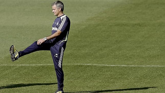 Mourinho: «Sería un crimen que Cristiano Ronaldo no ganase el Balón de Oro, es el mejor del universo»