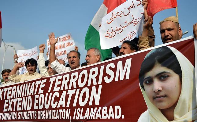 Los talibanes afirman que Malala se merecía «morir» por «espionaje»