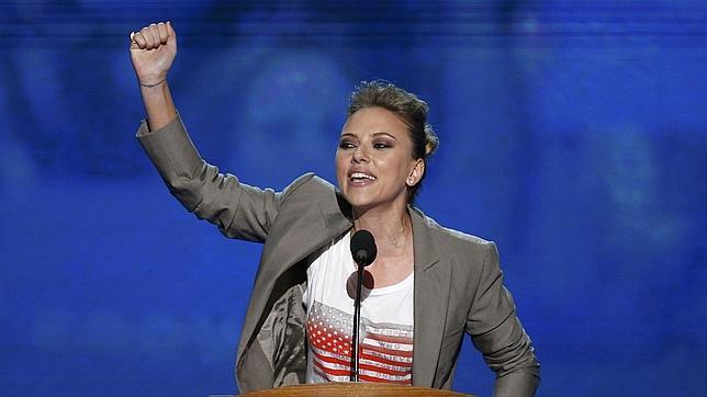 Scarlett Johansson, a la búsqueda de una nueva pareja