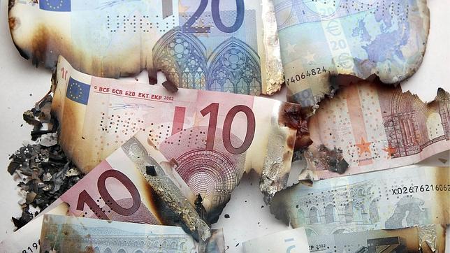 La salida del euro de los países del sur, costaría 17 billones de euros a la UE, según «Spiegel»