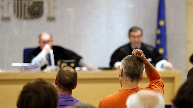El juez, a «Txapote»: «Deje a este tribunal ejercer sus funciones. No se me suba usted encima»
