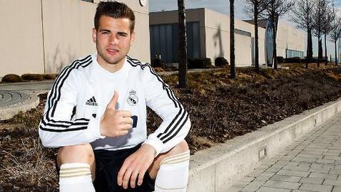 «Nacho tiene características de Arbeloa»