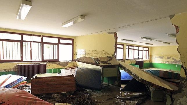 El barro llena Sádaba tras una riada que deja pérdidas millonarias